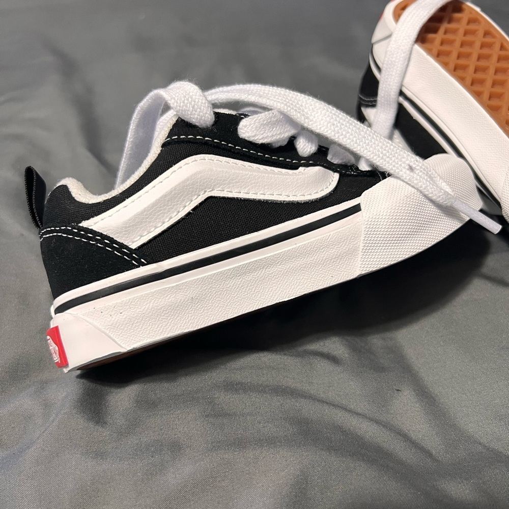 Vans Classic Black and White Low-Tops
